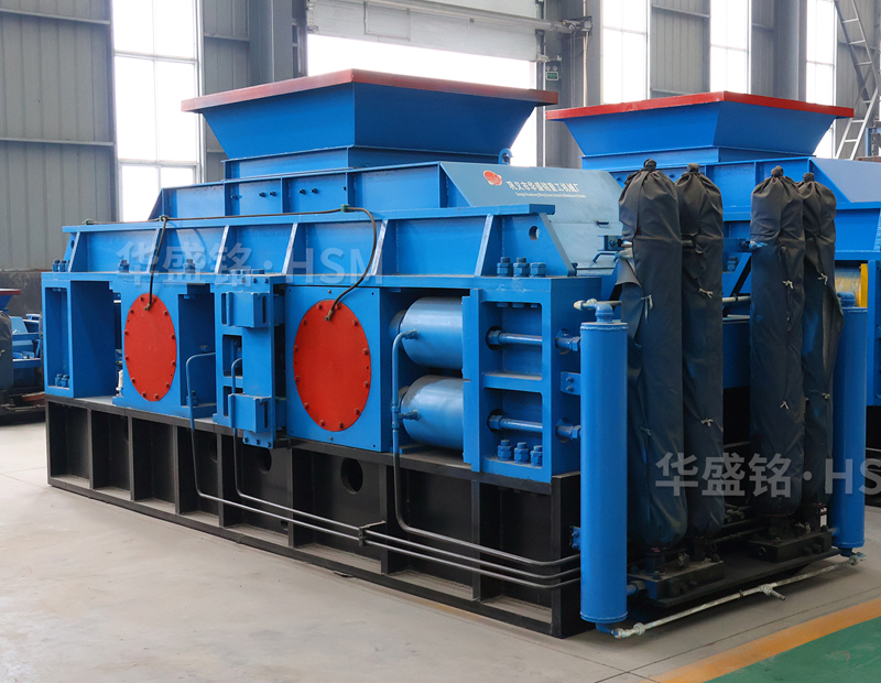 什么設(shè)備可破碎可制砂？新型對輥制砂機多少錢一臺？