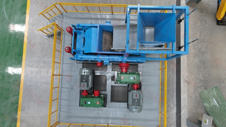 鵝卵石花崗巖200多種物料都能破？華盛銘對(duì)輥破用實(shí)力作答