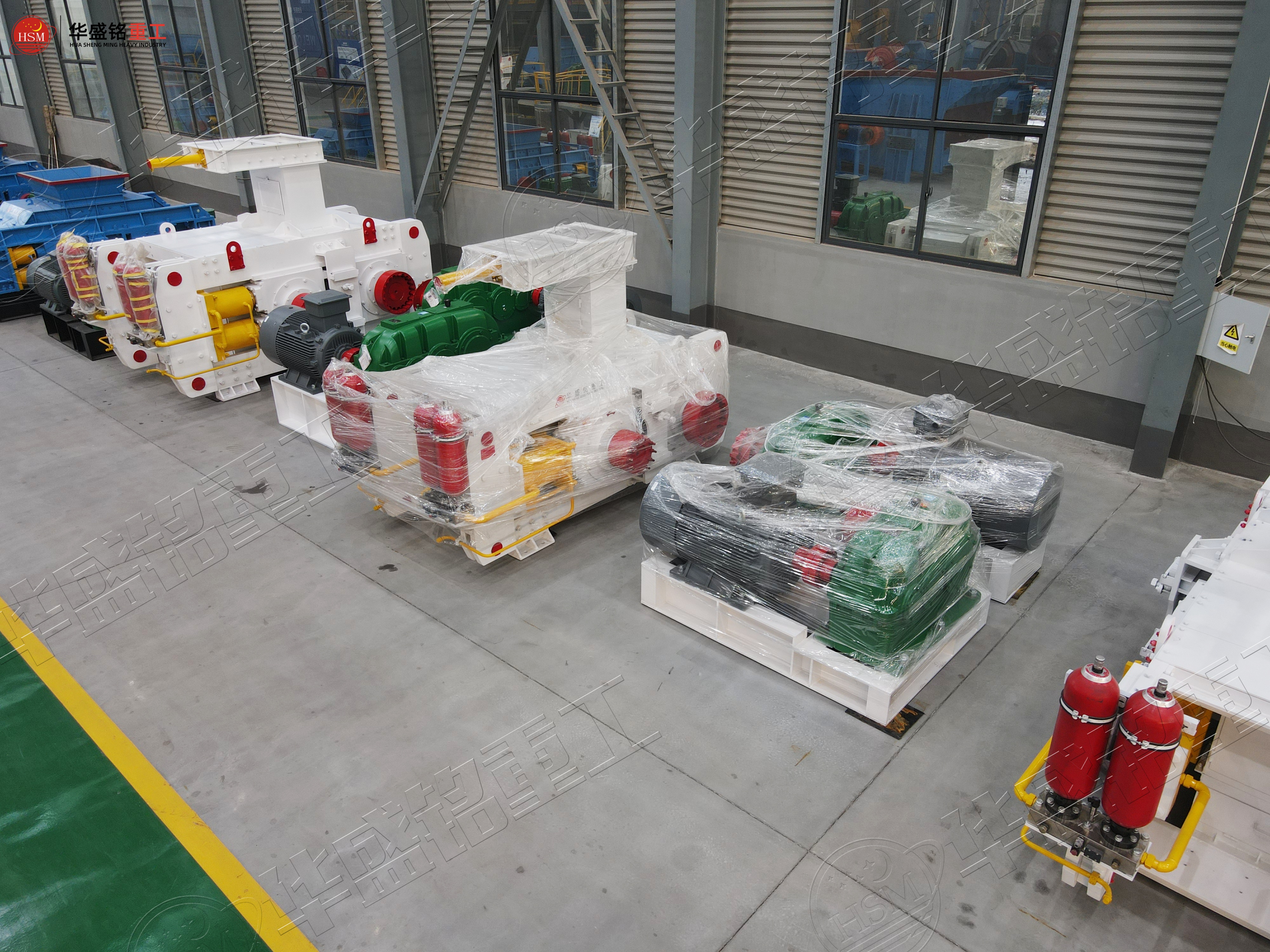 稀土礦、磷礦、銅礦全拿下！華盛銘高壓輥磨機(jī)破解“硬、粘、雜”難題