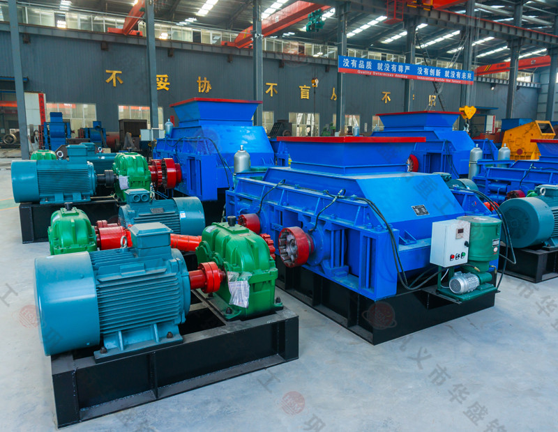 石屑能用做機(jī)制砂嗎？小型對(duì)輥破碎機(jī)價(jià)格是多少？